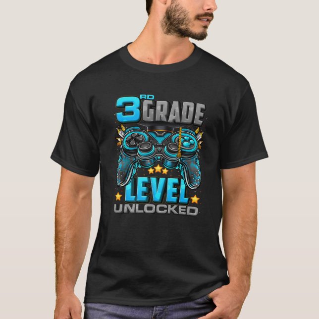Camiseta Nível 3D Desbloqueado De Volta Para A 3ª Classe Da (Frente)