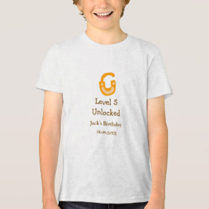 Camiseta Nível 5 desbloqueado cadeado laranja marrom feliz