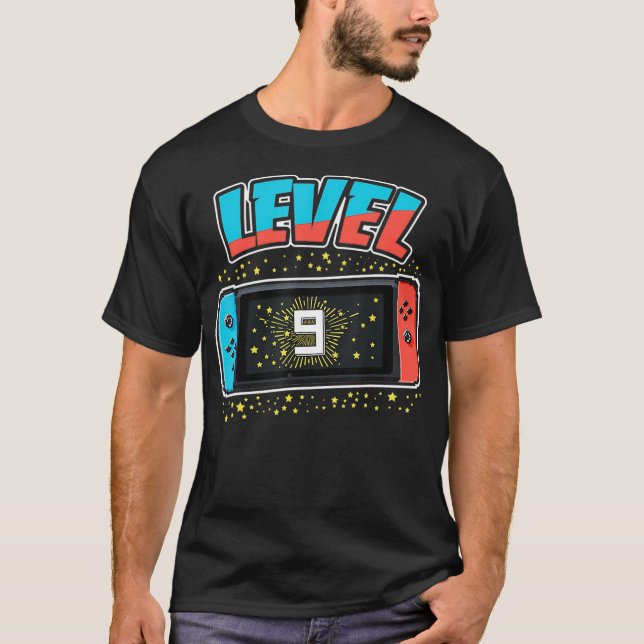 Camiseta Nível 9 Aniversário Garoto De 9 Anos Videos games  (Frente)