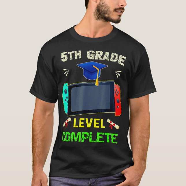 Camiseta Nível de 5 para Graduação Completa de Jogos classe (Frente)