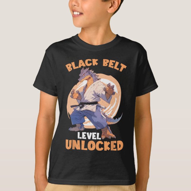 Camiseta Nível de cinta preta desbloqueado (Frente)