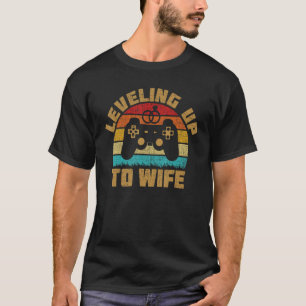 Camiseta Nivelando Até A Mulher Engraçada Casais De Jogador