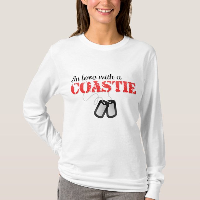 Camiseta No amor com um Coastie (Frente)
