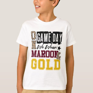 Camiseta No Dia do Jogo de Futebol Nós Usamos Marrom e Dour