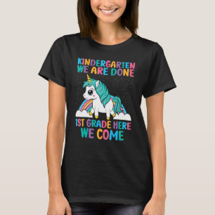 Camiseta No Jardim De Infância, Fizemos A Graduação Mágica