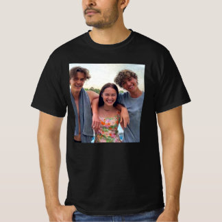 Camiseta No verão eu tornei bonito conrad engraçado
