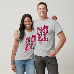 Camiseta NOEL em um padrão de árvore de Natal da Burgundy