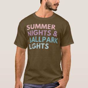 Camiseta Noites De Verão E Luzes De Ballpark