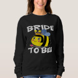 Camiseta Noiva À Festa de solteira De Bebê Na Noite<br><div class="desc">Noiva À Festa de solteira De Bebê Na Noite</div>