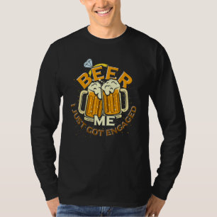 Camiseta Noivado de Casal com Recente Engajamento da Cervej