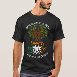 Camiseta Nome da família LEECH irlandesa Nosso Amor É Mais 
