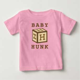 Camiseta Nome de Hunk no Roupa americano