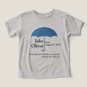 Camiseta Nome do bebê personalizado e data sob o guarda-chu