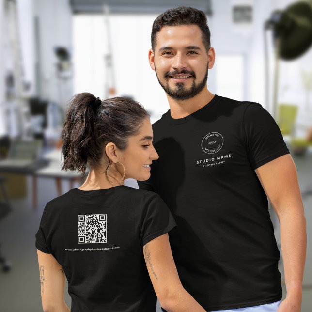 Camiseta Nome do logotipo Fotografia Studio QR Código Preto (Criador carregado)