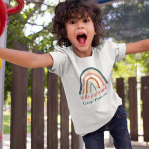 Camiseta Nome dos meninos do ano-olá-arco-íris personalizad