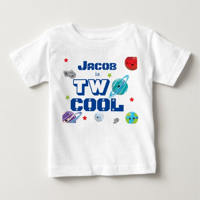 Camiseta Nome é estrelas do planeta espacial Two Cool anive (Frente)