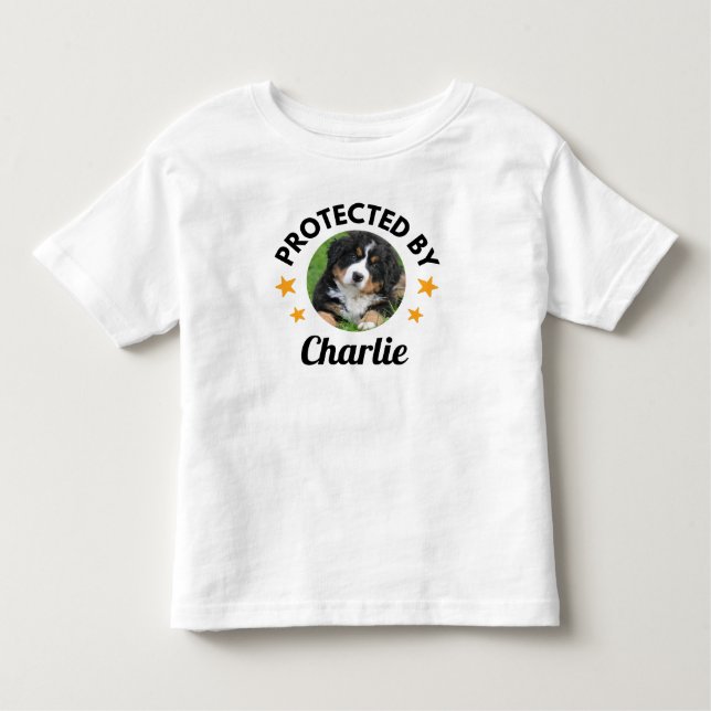 Camiseta Nome e foto personalizados do cão "Protegido por" (Frente)
