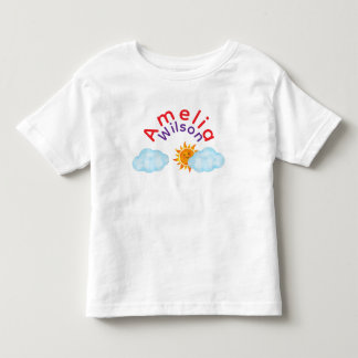 Camiseta Nome Fofo no Sol e Nuvem Brilhantes do Arco-íris