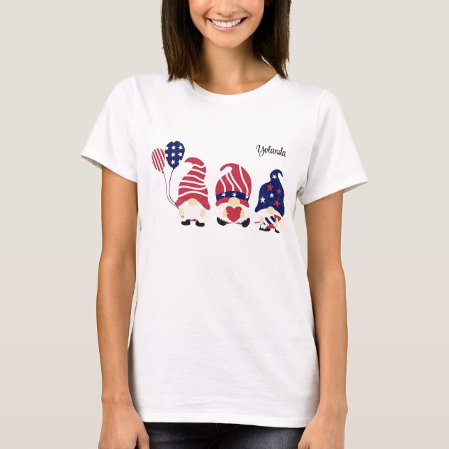 Camiseta Nome, Gnomos Patrióticos Cutes, Mulheres Básicas (Frente)