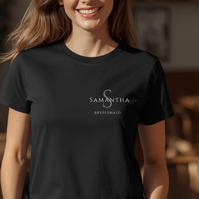 Camiseta Nome Minimalista Bridesmaid e inicial (Criador carregado)