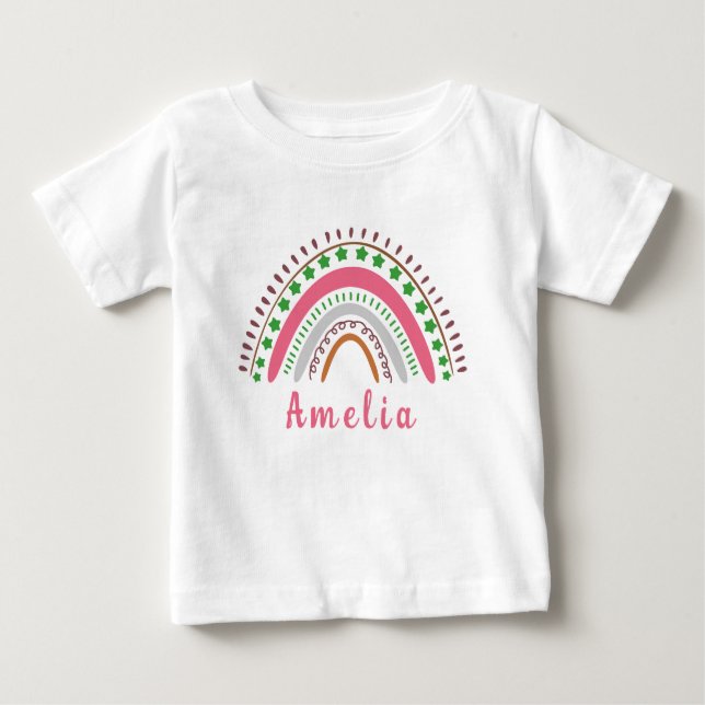 Camiseta Nome Personalizado com Arco-íris Boho Divertido (Frente)