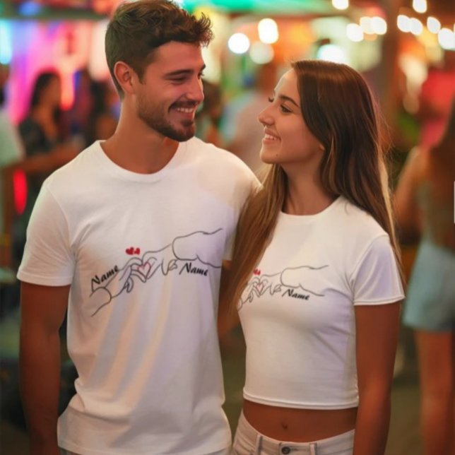Camiseta Nome Personalizado e Design de Casal de Mão Person (Criador carregado)