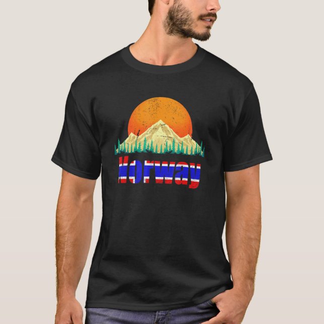 Camiseta Nordic Country Norwegian Flag Mountains Sunset Nor (Frente)