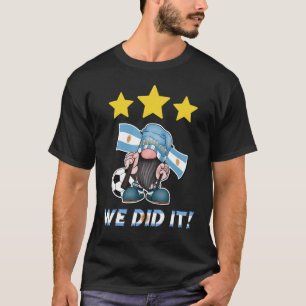 Camiseta Nós Conseguimos! Futebol Gnomo Celebrando pela Arg