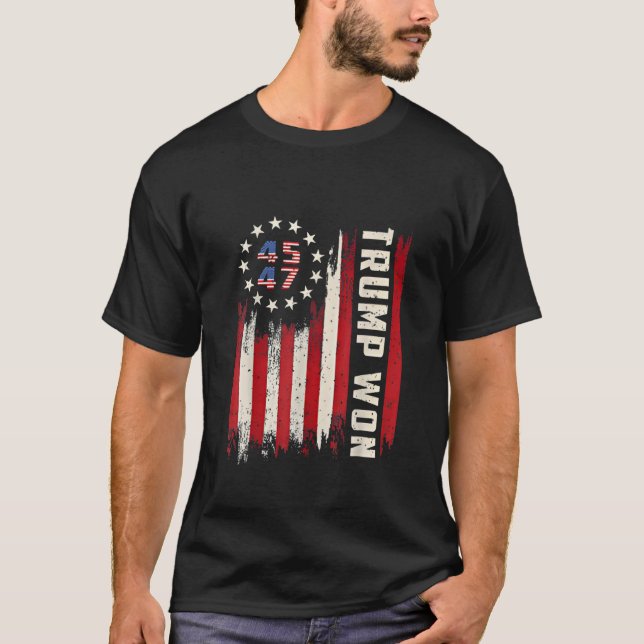Camiseta Nós Ganhamos INAUGURAÇÃO DO TRUMP Bandeira America (Frente)