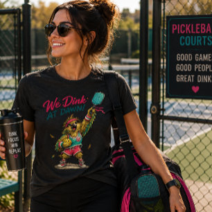 Camiseta Nós Jantamos ao Amanhecer Piada Engraçada de Quea