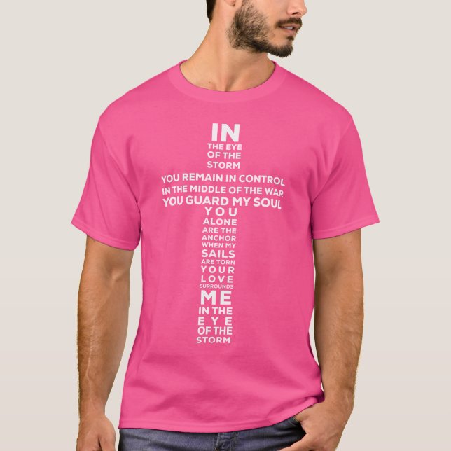 Camiseta Nos Olhos Da Tempestade Você Permanece No Controle (Frente)