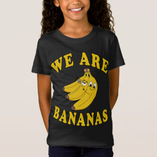 Camiseta Nós Somos A Família Banana Fogueira