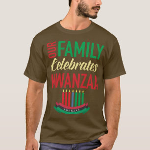 Camiseta Nossa Família Celebra Kwanzaa Kinara