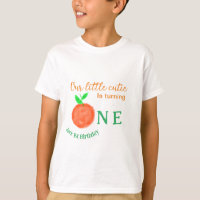 Nossa pequena fruta de citros laranja de aniversár