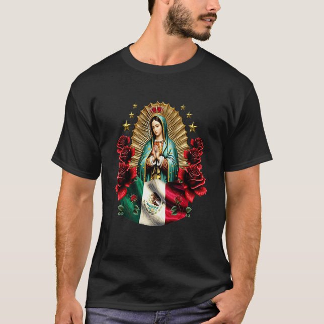 Camiseta Nossa Senhora de Guadalupe em Flores de Rosas - Ca (Frente)