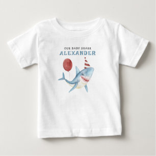 Camiseta Nosso primeiro aniversario De Tubarão Bebê Sob O M