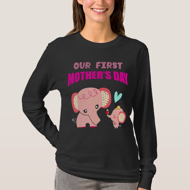 Camiseta Nosso primeiro elefante de Dia de as mães (Frente)