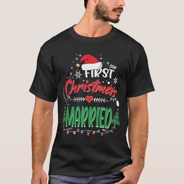 Camiseta Nosso Primeiro Natal Casou-se com o Sr. e a Sra. R (Frente)