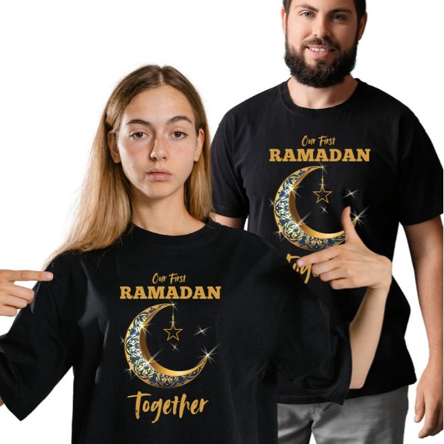 Camiseta Nosso Primeiro Ramadã Juntos (Criador carregado)