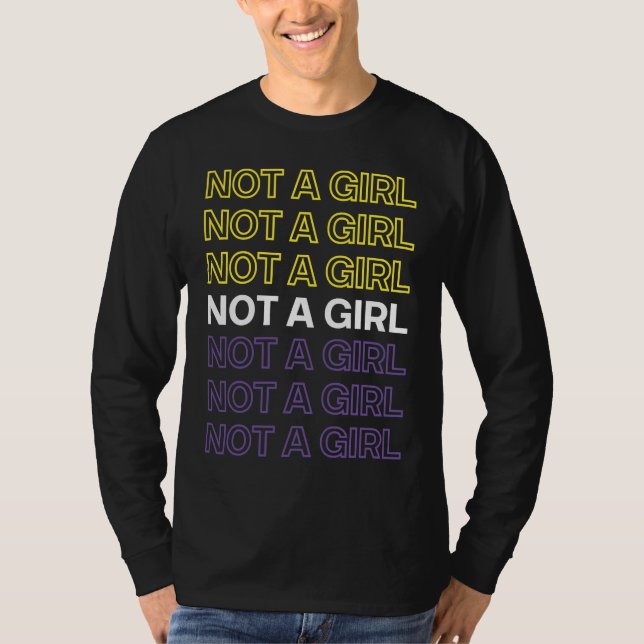 Camiseta Not A Girl Nonbinary Pride Flag For Enby (Frente)