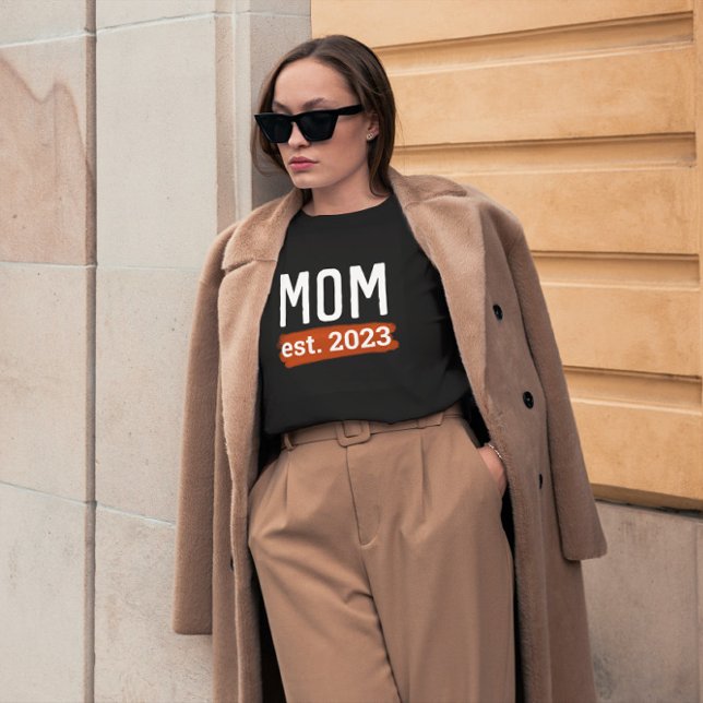 Camiseta Nova mãe - est.2020 (Criador carregado)