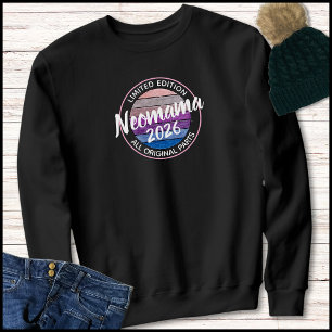 Camiseta Nova Mamãe 2026 Texto Moderno Vintage Pôr do Sol