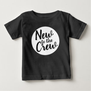 Camiseta Novo ao bebê do grupo