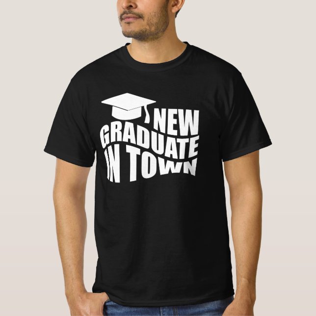 CAMISETA NOVO FORMANDO NA CIDADE. (Frente)