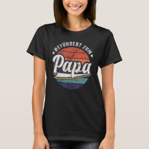 Camiseta Novo papai Mens Promovido ao pai em alemão 1