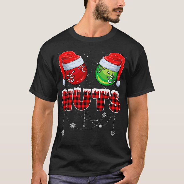 Camiseta Nozes Peito Casais Natal Divertido (Frente)