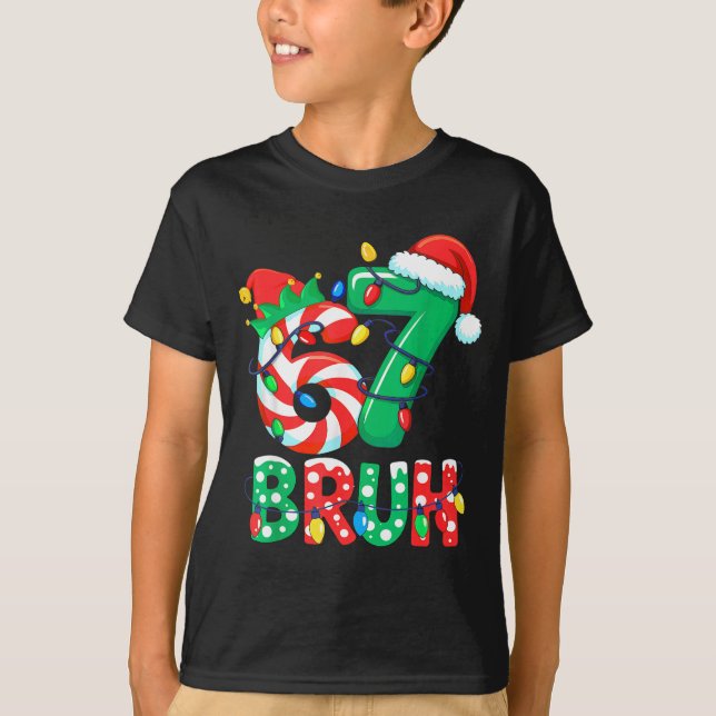 Camiseta Number 7 Funny Meme Saying 6 7 Six Seven Christmas (Frente)
