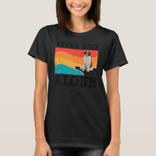 Camiseta Nunca Caminhe Sozinha A Rua Bernard Graphic Hiking