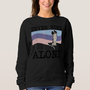 Camiseta Nunca Caminhe Sozinho Cão Japonês Chin Caminhada