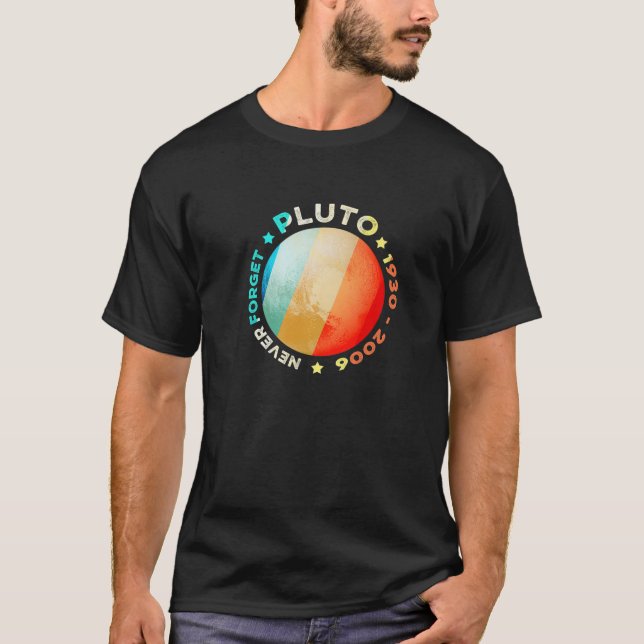 Camiseta Nunca Esqueça a Ciência Espacial do Planeta Retro  (Frente)